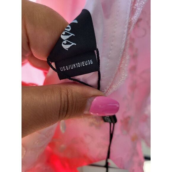 Nwt Quincinñera sz6 - Picture 4 of 4